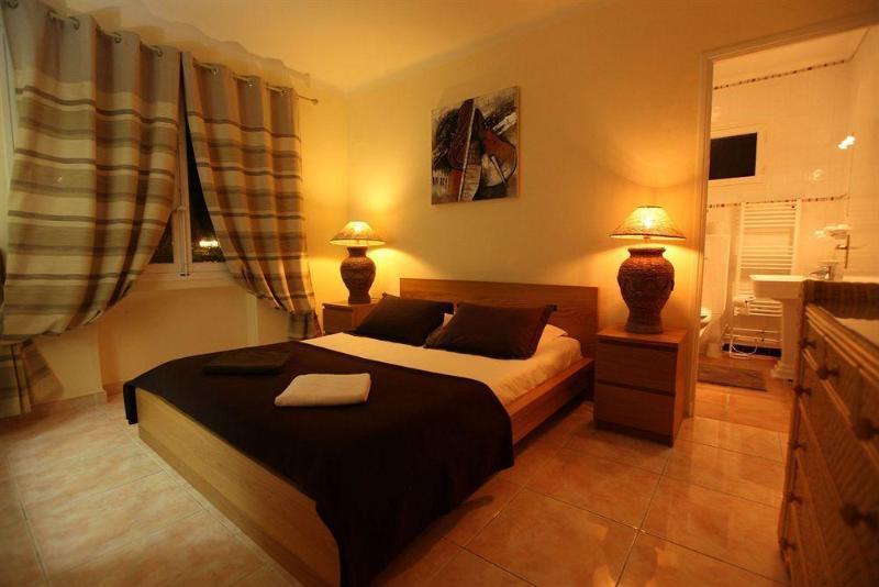 Hotel Villa Maya Гассен Экстерьер фото