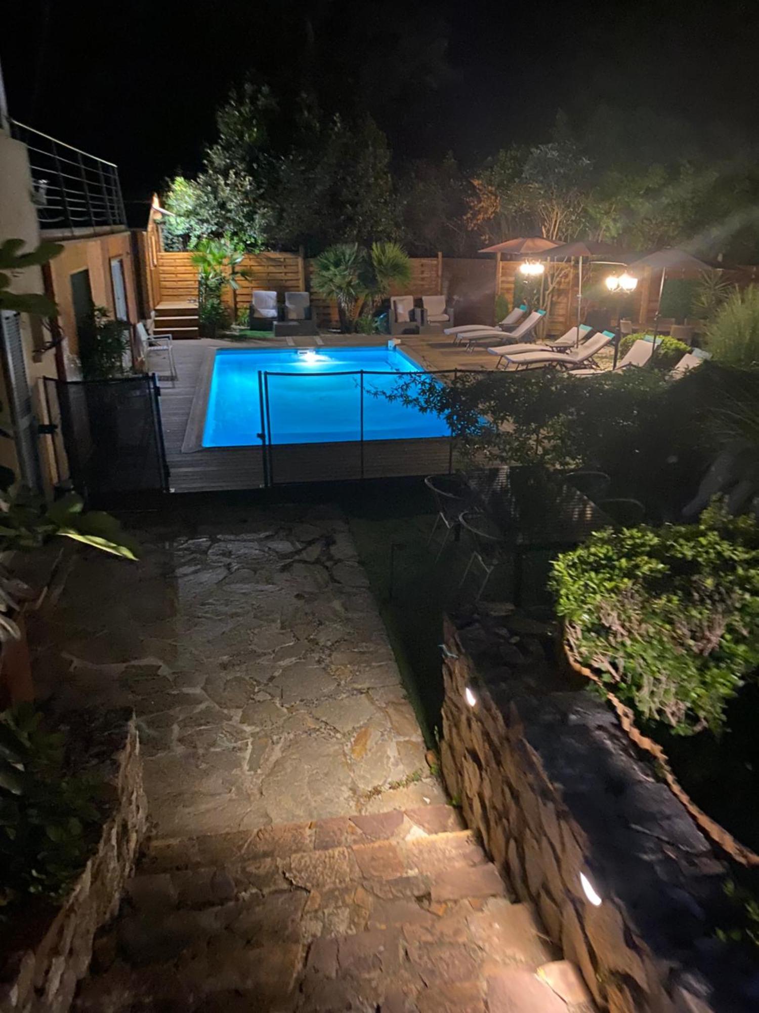 Hotel Villa Maya Гассен Экстерьер фото
